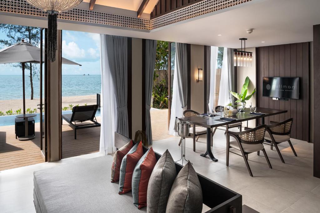 풀만 카오락 리조트 (Pullman Khao Lak Resort)