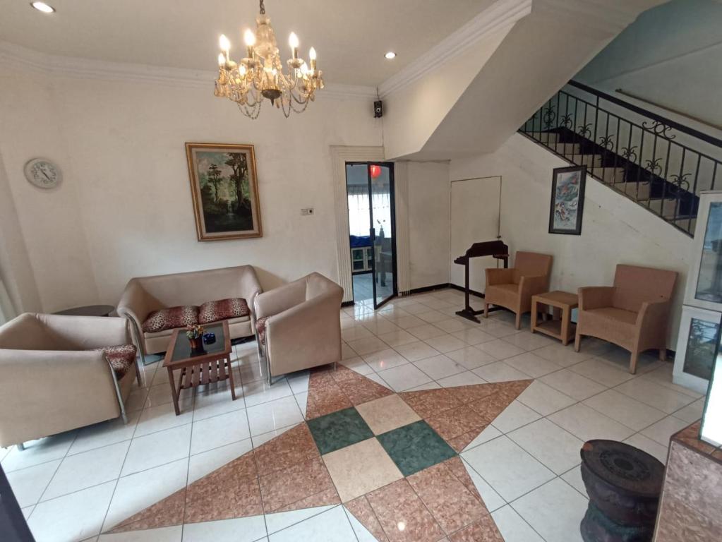 Lobby, HOTEL KUDUS PERMATA in Slawi