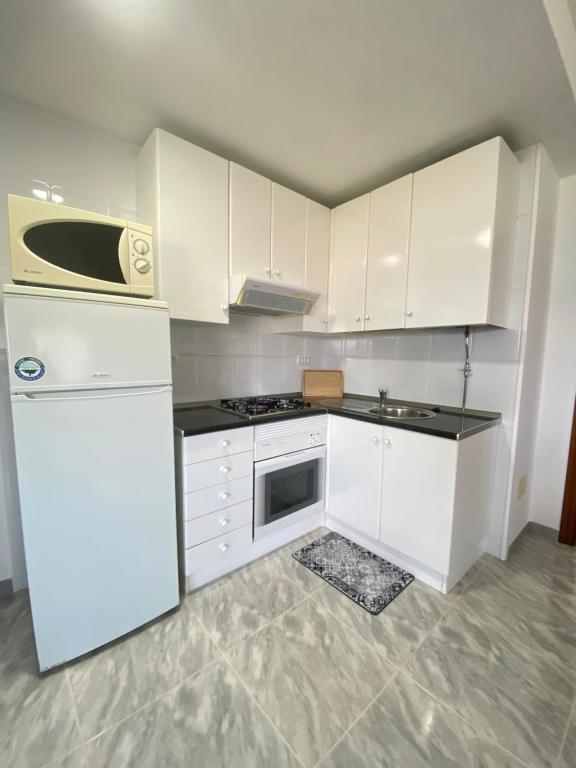 Apartamento Playa Laño A by RSH - 2