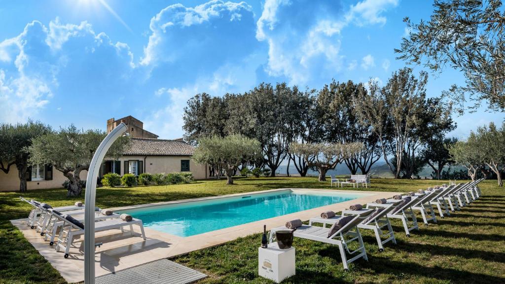 Principi di Butera 14, Emma Villas, Butera