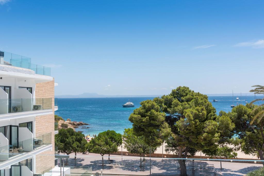 Hotel Palia Tropico Playa — Palma Nova, Balearic Islands