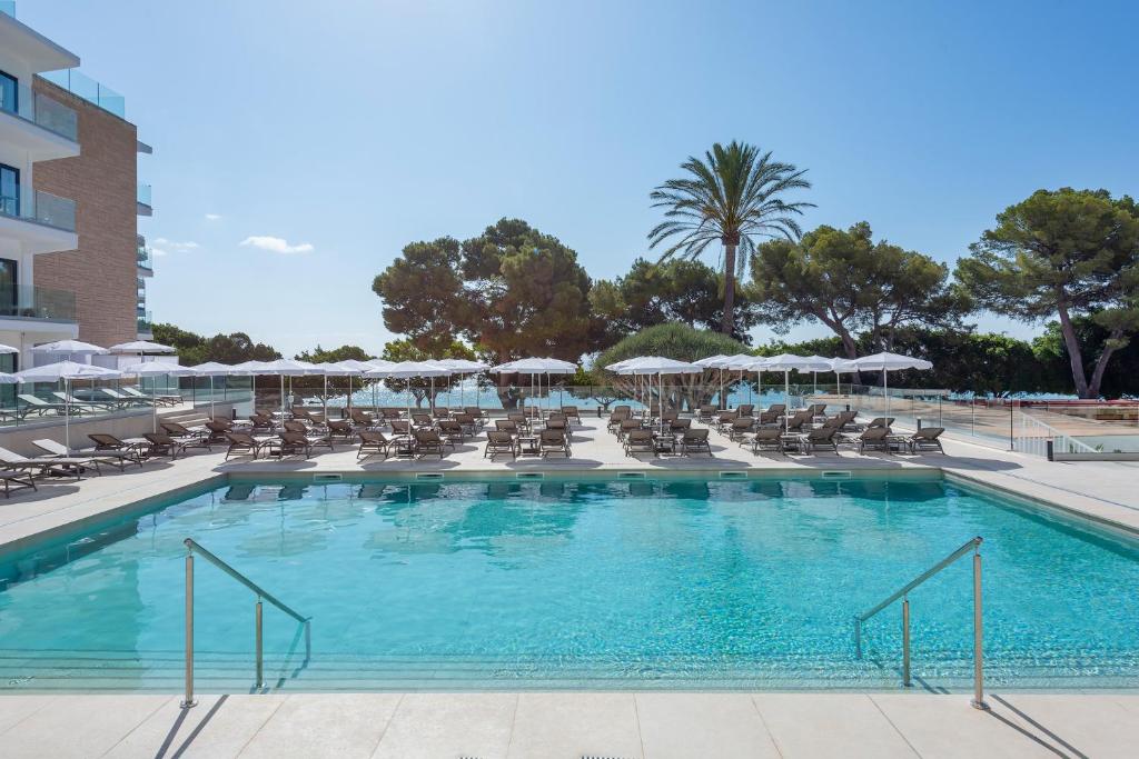 Hotel Palia Tropico Playa — Palma Nova, Balearic Islands