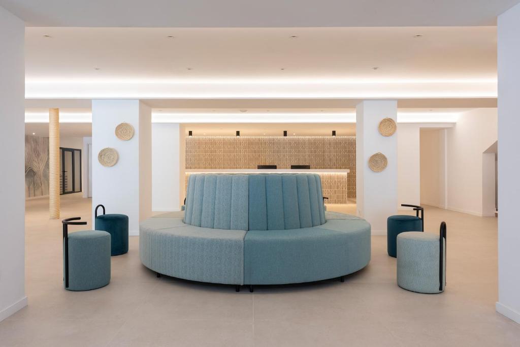 Hotel Palia Tropico Playa — Palma Nova, Balearic Islands