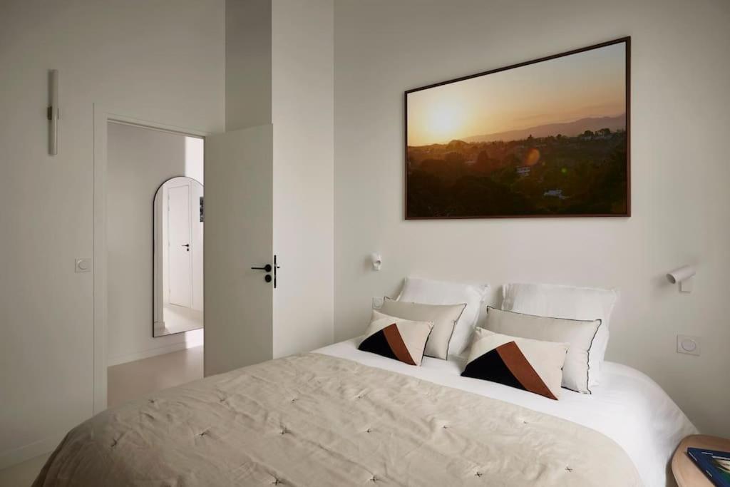 Stylish Loft - 2BR and 2BA - 5