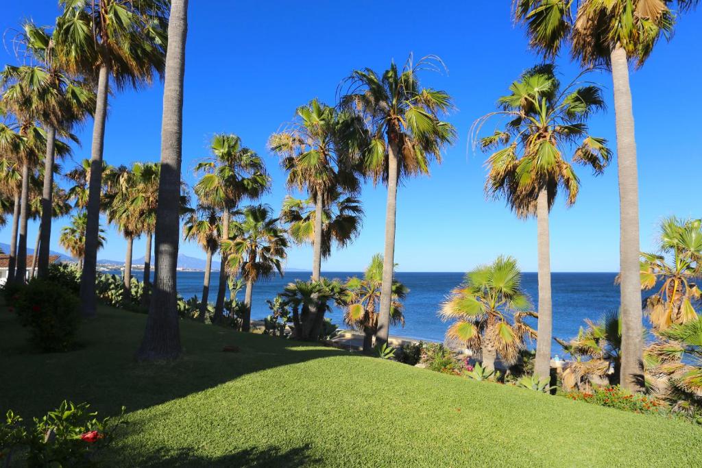 ESTEPONA Premium Beach House - 4