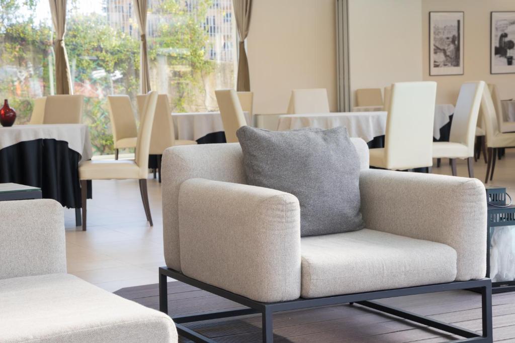 フロント・ロビー