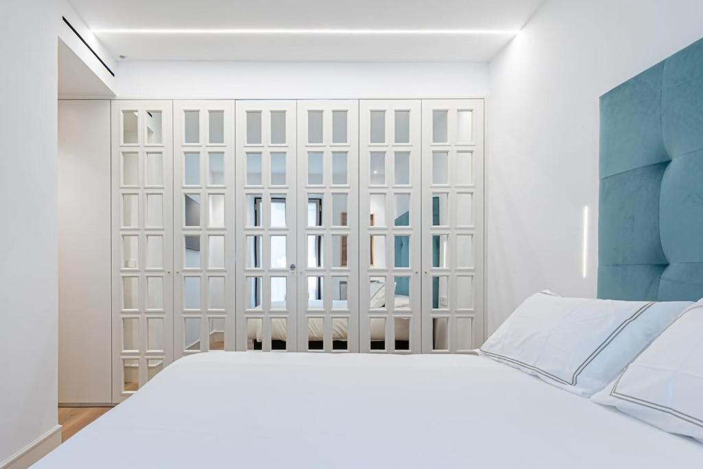 "The Whale" new, ac, design, spacious City Centre - 2