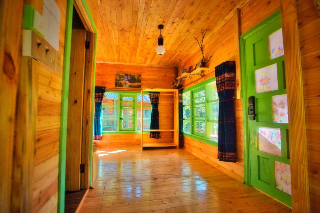 Măng Đen Treehouse Village Resort & Zipline