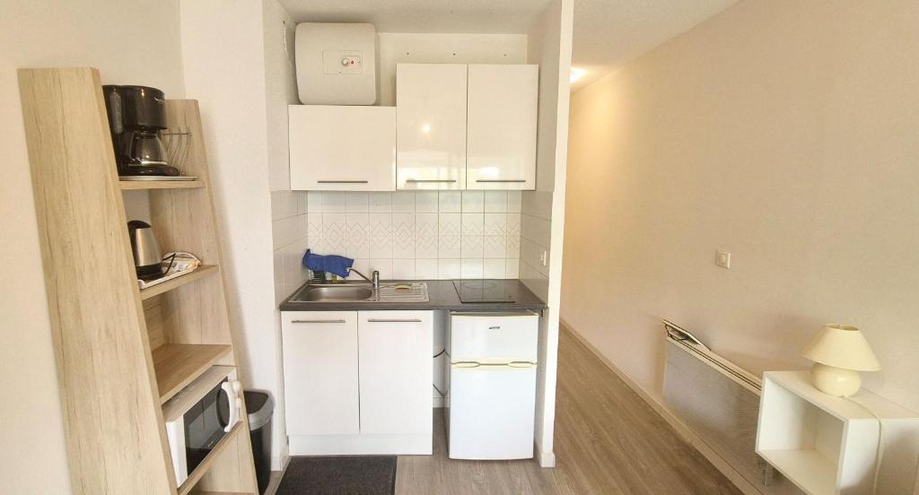 Joli studio cosy design , 4 pers, parking - 4
