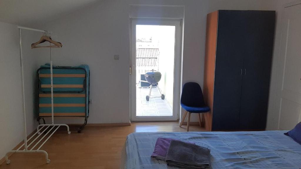 2-level apartment with terraces by the sea - 3