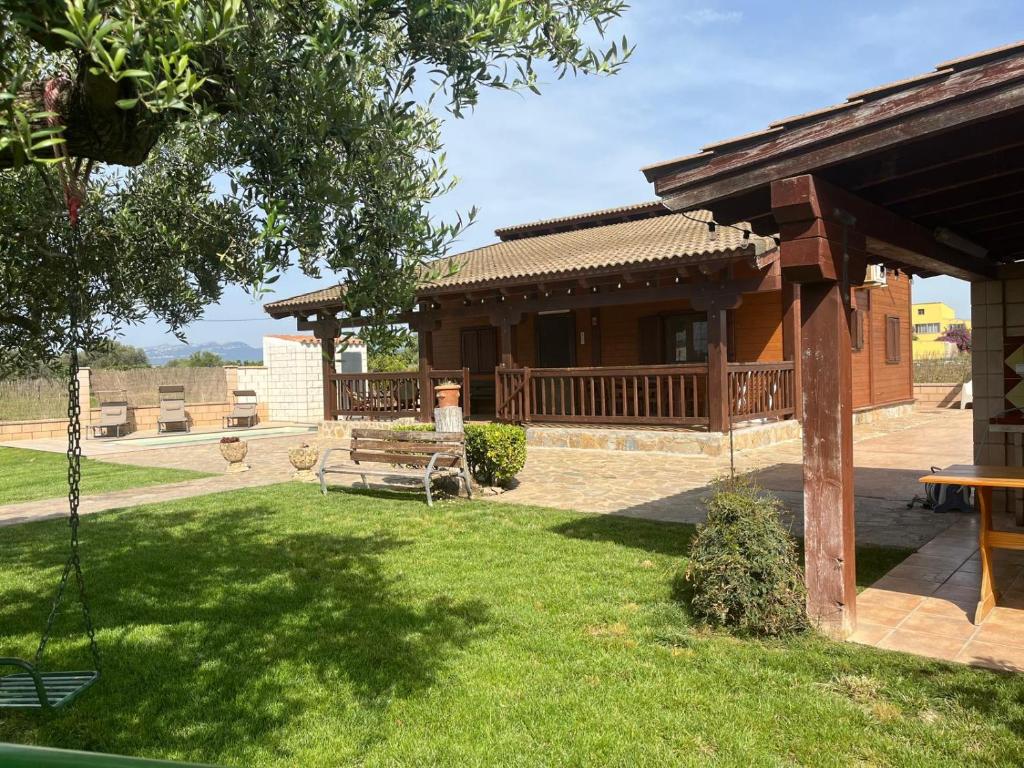 Casa de madera con piscina en Cambrils - 1