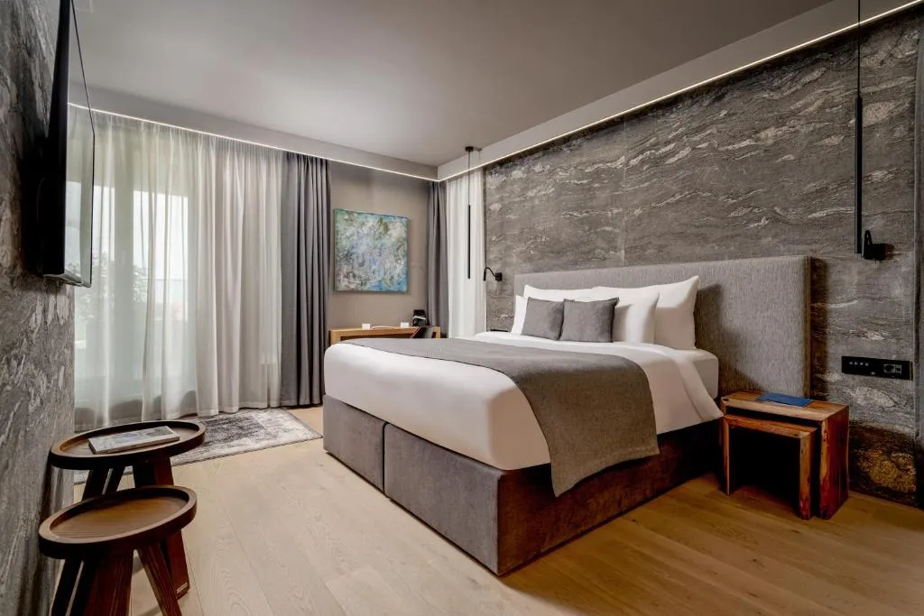 Qosmo Brasov Hotel, hotel in Braşov