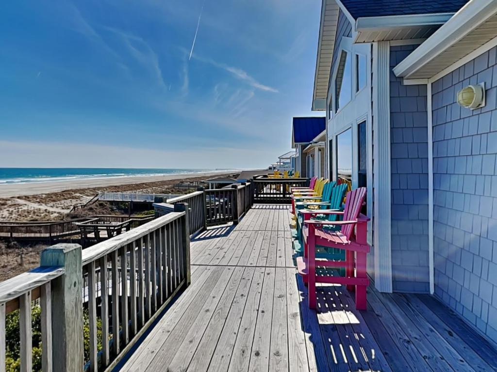 All Decked Out, Surf City