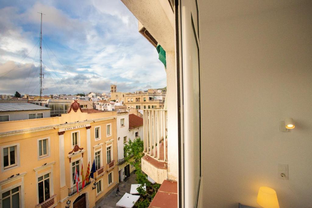 Blanes Beach front Apartment - 3
