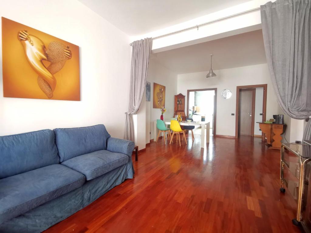Cipro Home, Roma