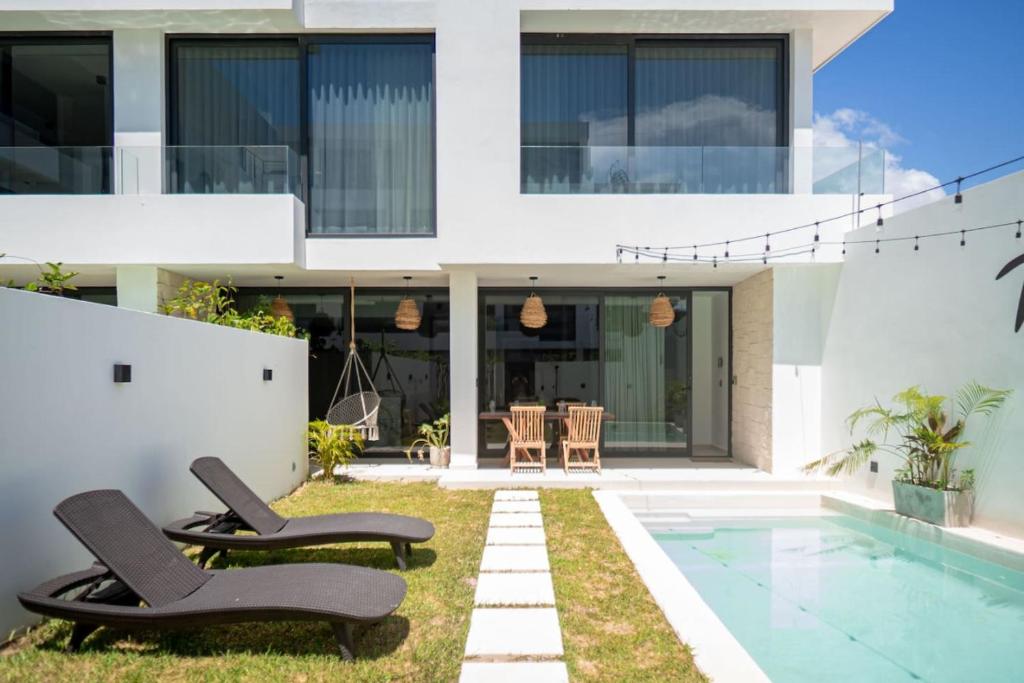 Villa Blanca Incredible 2BR Villa - Private Pool Free Beach Club - 1