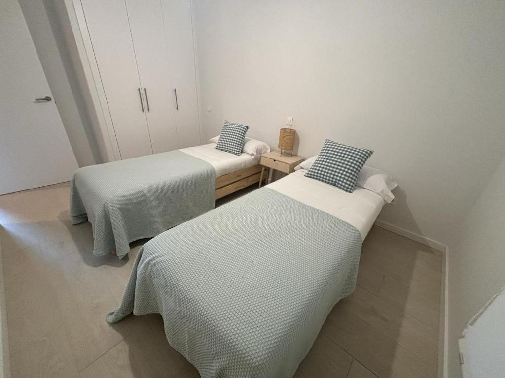Galiciaguesthome-Rosalia de Castro-Silgar - 5