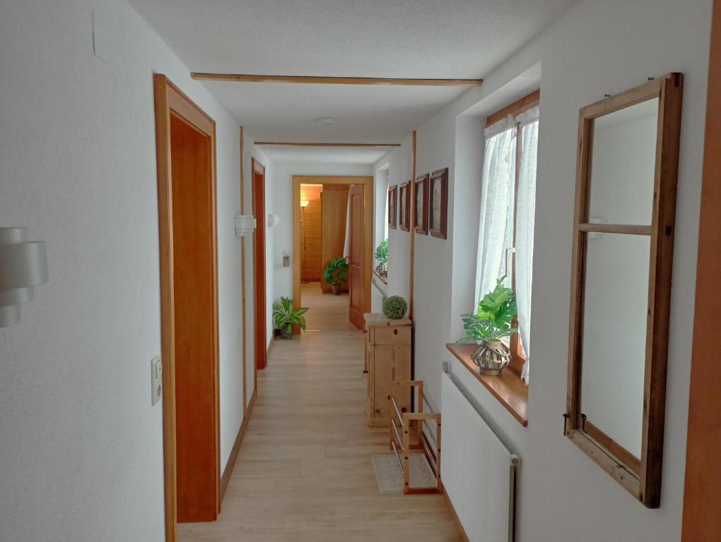 Alpenfeder Landhaus Heidi - 3
