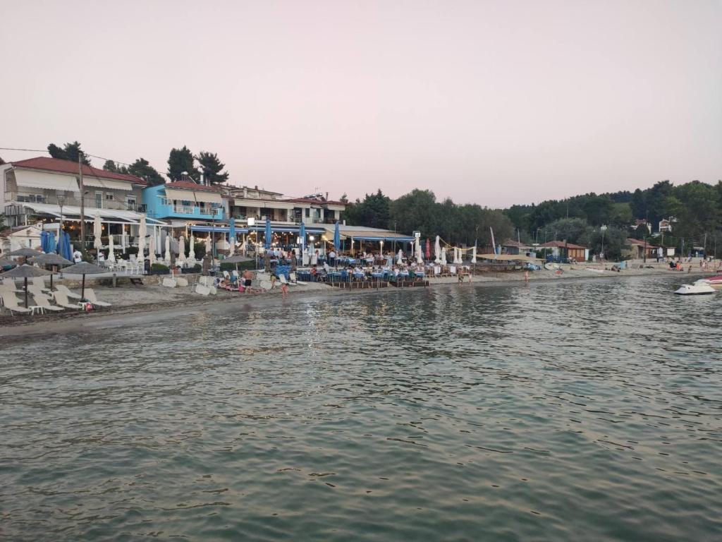 Nasos & Dimitra in Siviri, Siviri