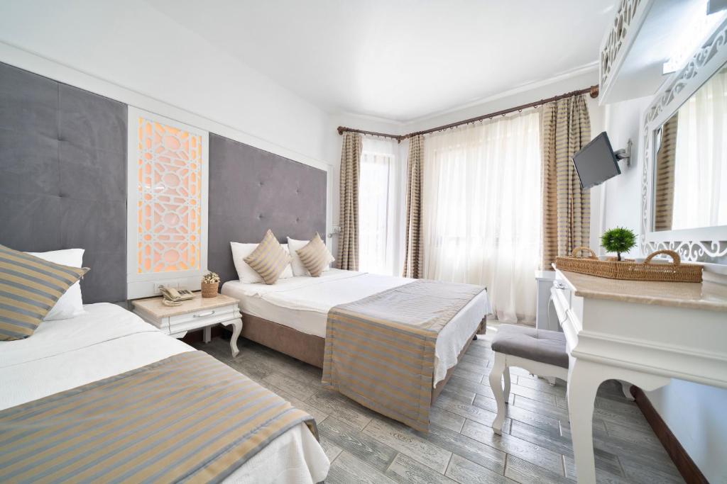Ata Lagoon Beach Hotel — Hotel rooms in Ölüdeniz, Mugla