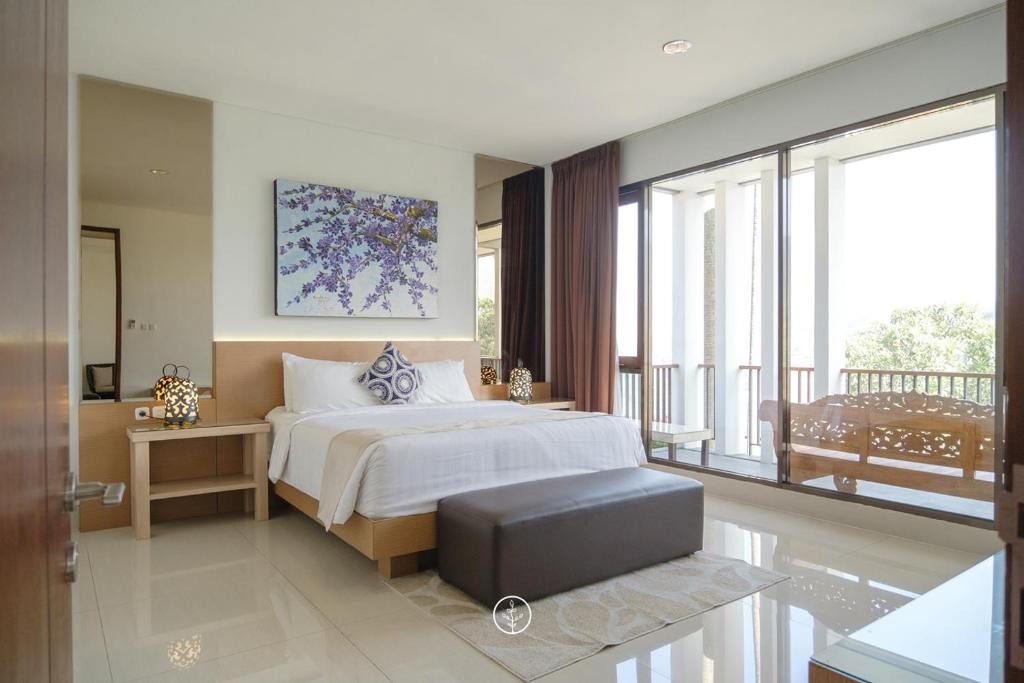 Kirei Mountain View Villa 7 bedrooms with a private swimming pool