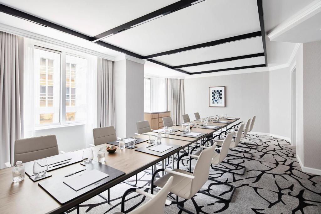 Meeting room / ballrooms