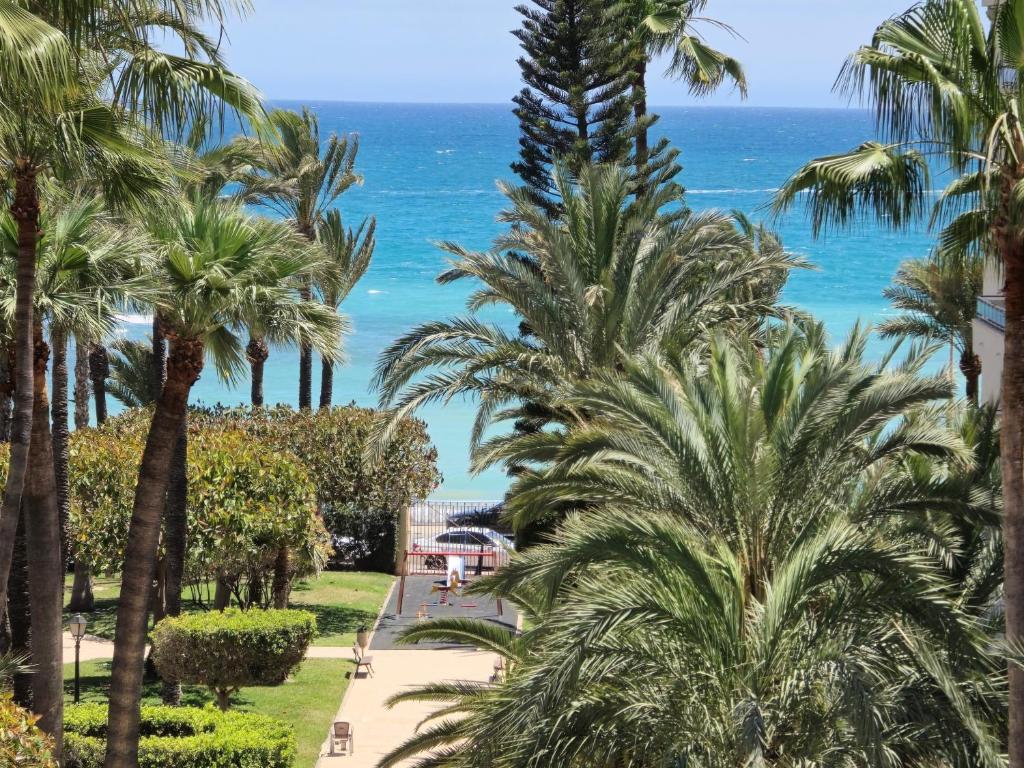 Paralela Estocolmo - Front Sea View - 1