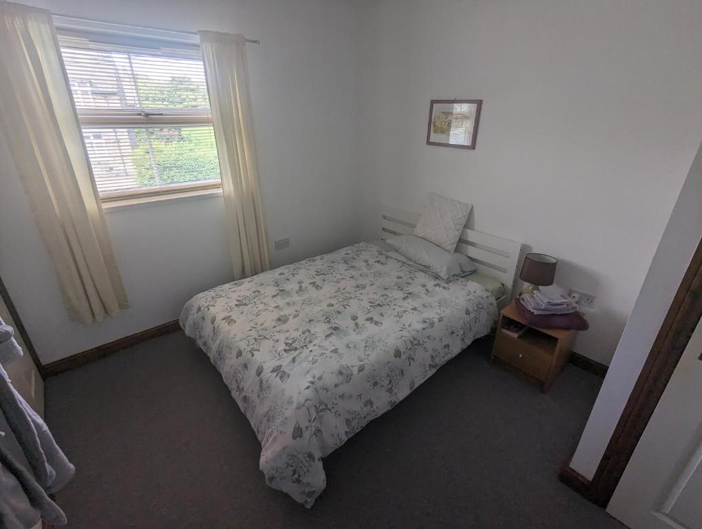 The Apartment at Chalk House - 3 Beds - 1 Cot, Lindley