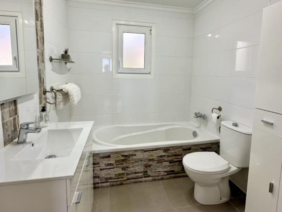 Casa Dega- Large three bedroom villa in Moraira - 2