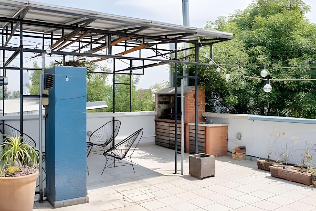 Walk Everywhere in Roma Norte: 3 BR, Balconies - 4