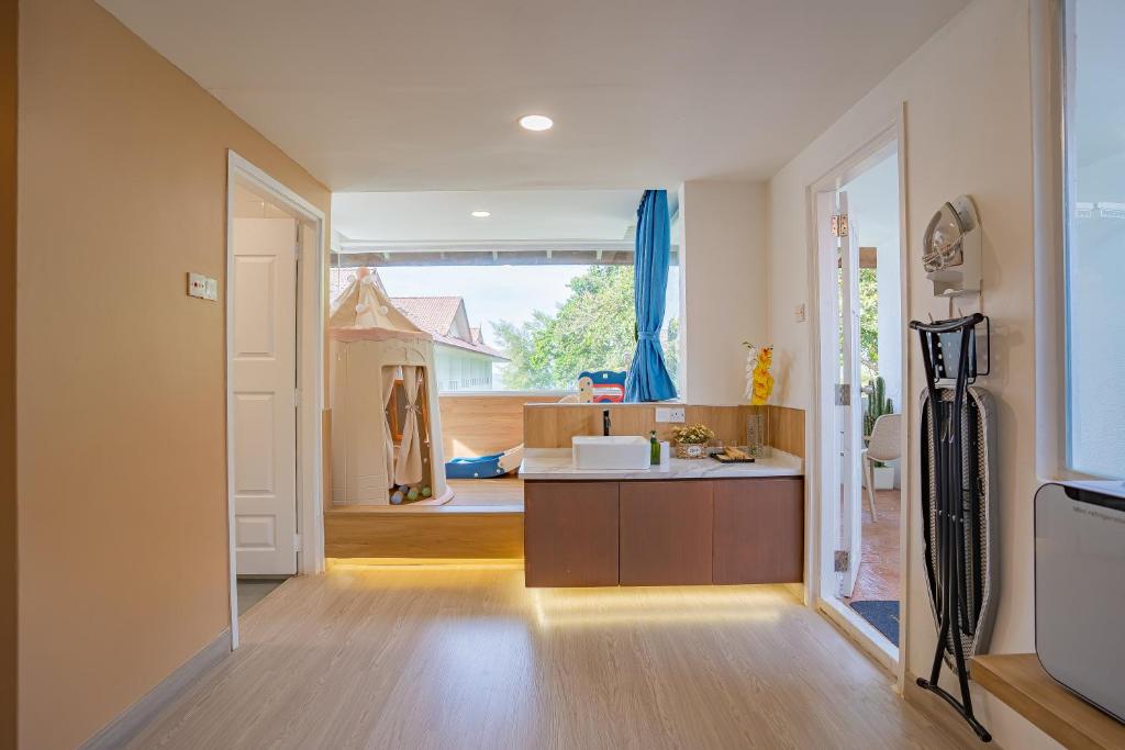 Accessible kitchen