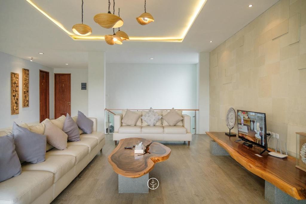 Kamala Plantation View Villa 10 bedrooms with a private Infinity pool Kamala Plantation View Villa 10 bedrooms with a private Infinity pool