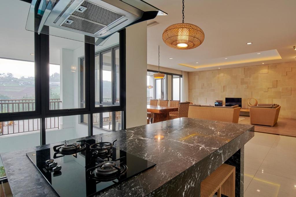 Kamala Plantation View Villa 10 bedrooms with a private Infinity pool Kamala Plantation View Villa 10 bedrooms with a private Infinity pool