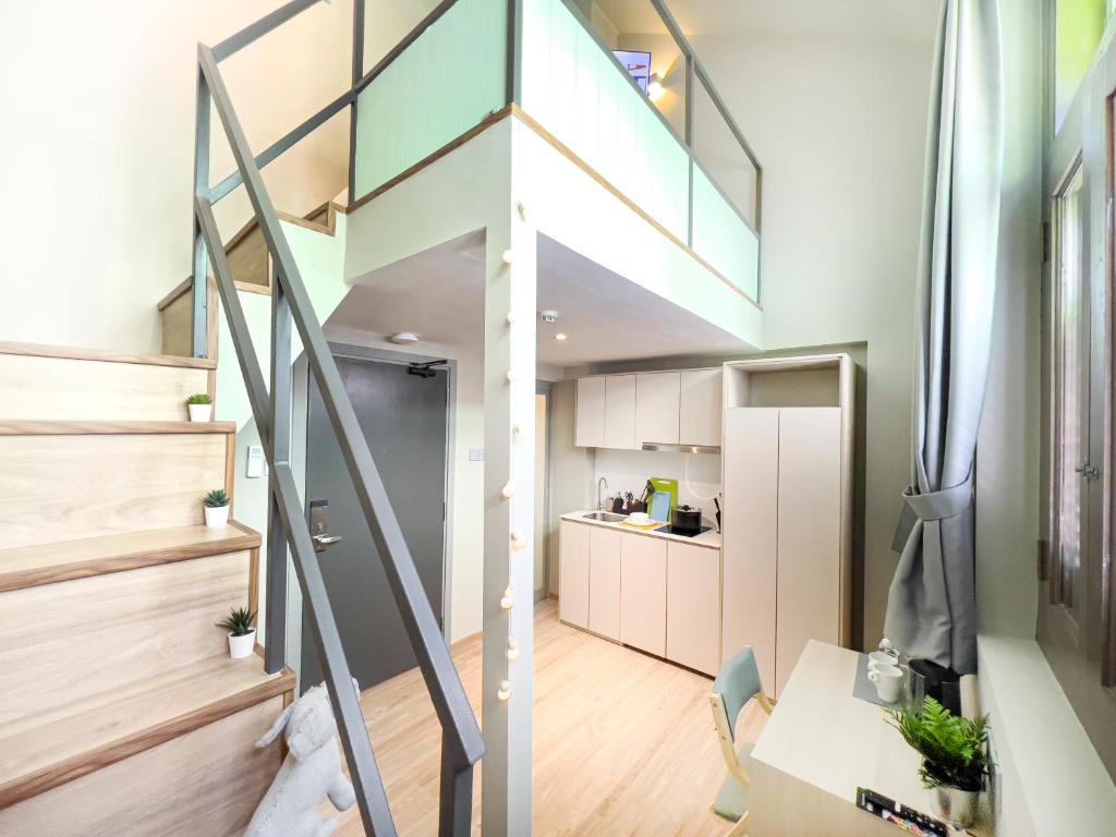 Hmlet Essentials Kallang kitchen