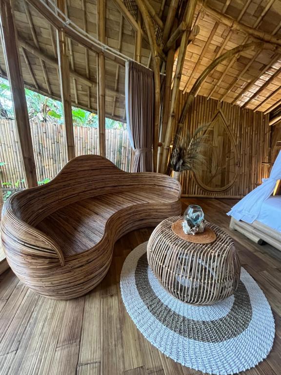 Bamboo House &#8211; Ecobreeze