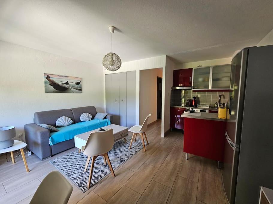 Petit paradis classé 3 étoiles à 200m de la plage! Terrasse-Wifi-Parking-clim - 2