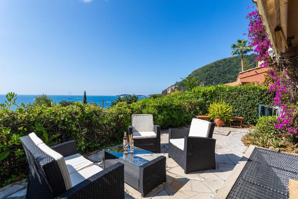 VILLA LA PETITE RESERVE VI4416 By Riviera Holiday - 2