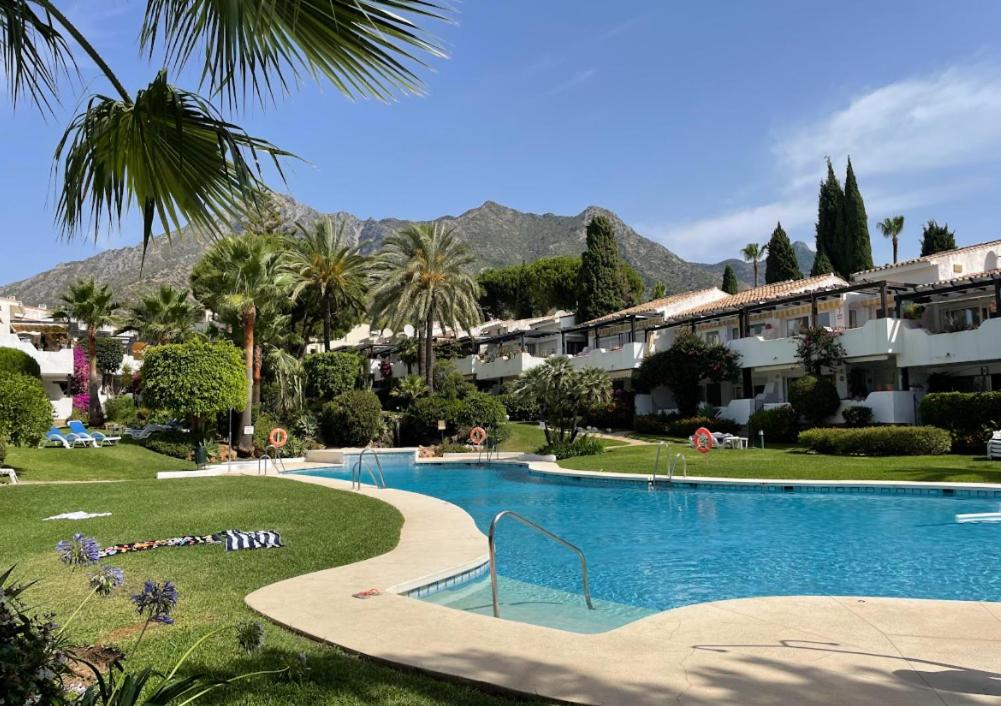 CT 286 - Faro's Marbella Apartment - Monte Paraiso, Marbella