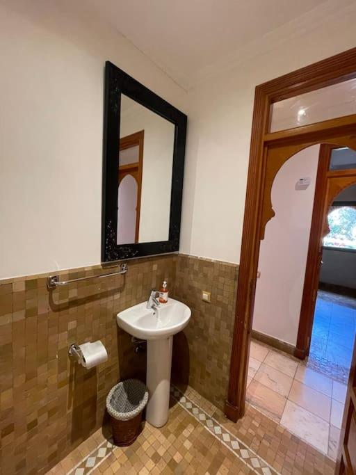 palmeraie piscine wifi, Marakéš