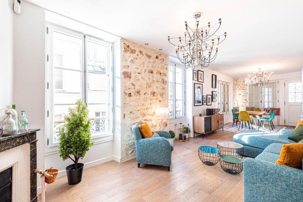 GuestReady - Bright Retreat near the Wall of Love - 5