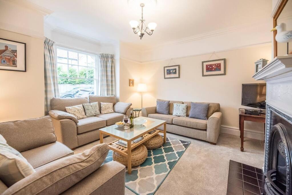 Pebble House, Aldeburgh, Aldeburgh