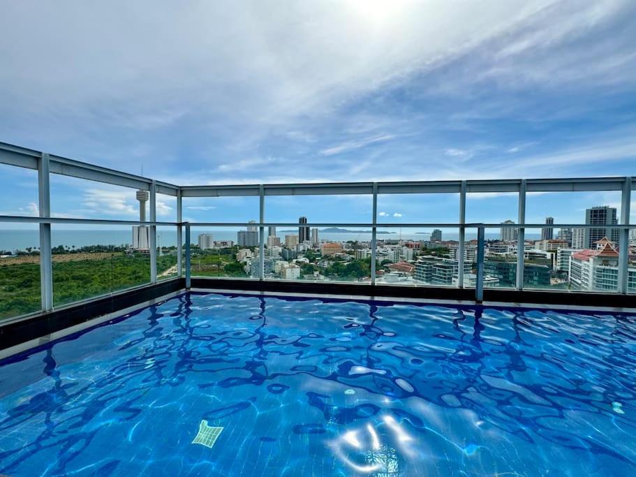 Treetops Condominium by PSR, Pattaya South