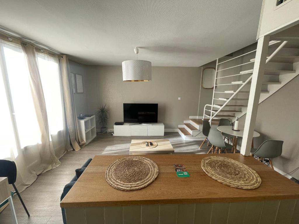 magnifique Duplex avec 2 chambres et parking gratuit - 1