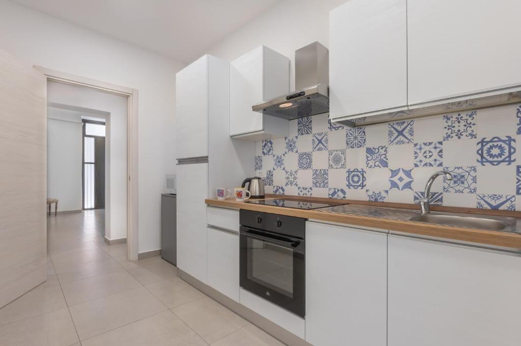GuestHost - Parco Falcone Borsellino Modern Flat - 4