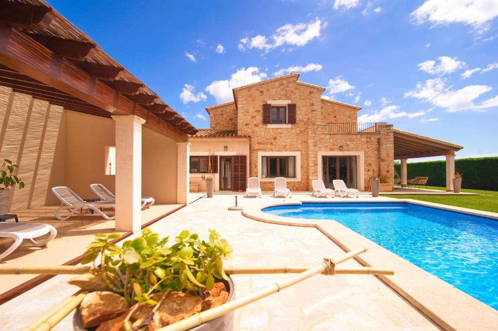 New, Premium Finca mit Starlight-Pool! South-East Coast, Cala d Or, S'Horta