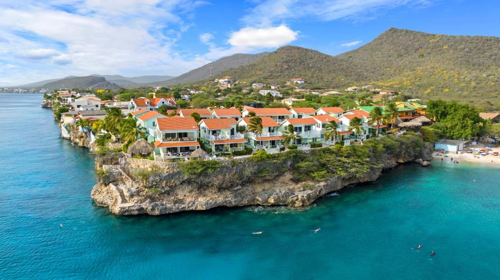 Lagoon Ocean Resort, Lagun