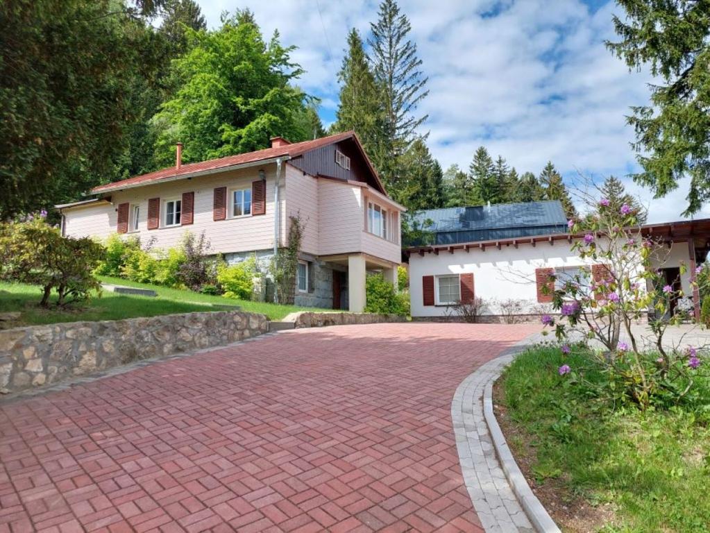 Domki pod Cisem, Karpacz