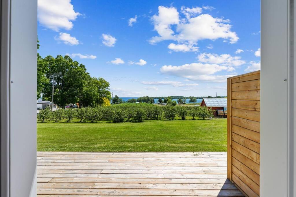 Lake View Orchard Suite # 2, Waupoos