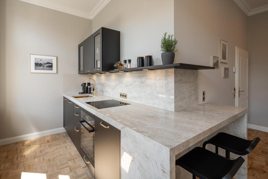 Aurum Suite - Luxuriöses City Apartment - 3