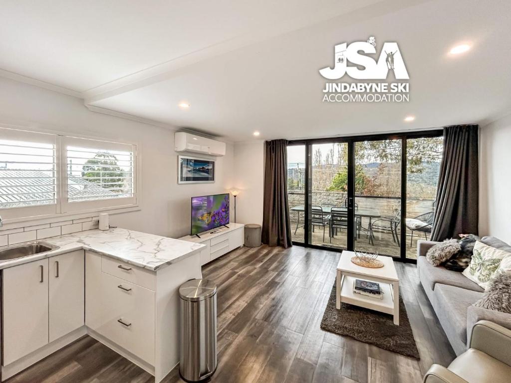 Bundarra One, Jindabyne